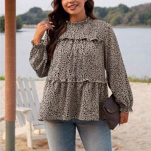 SHEIN Black and Cream Polka Dot Blouse